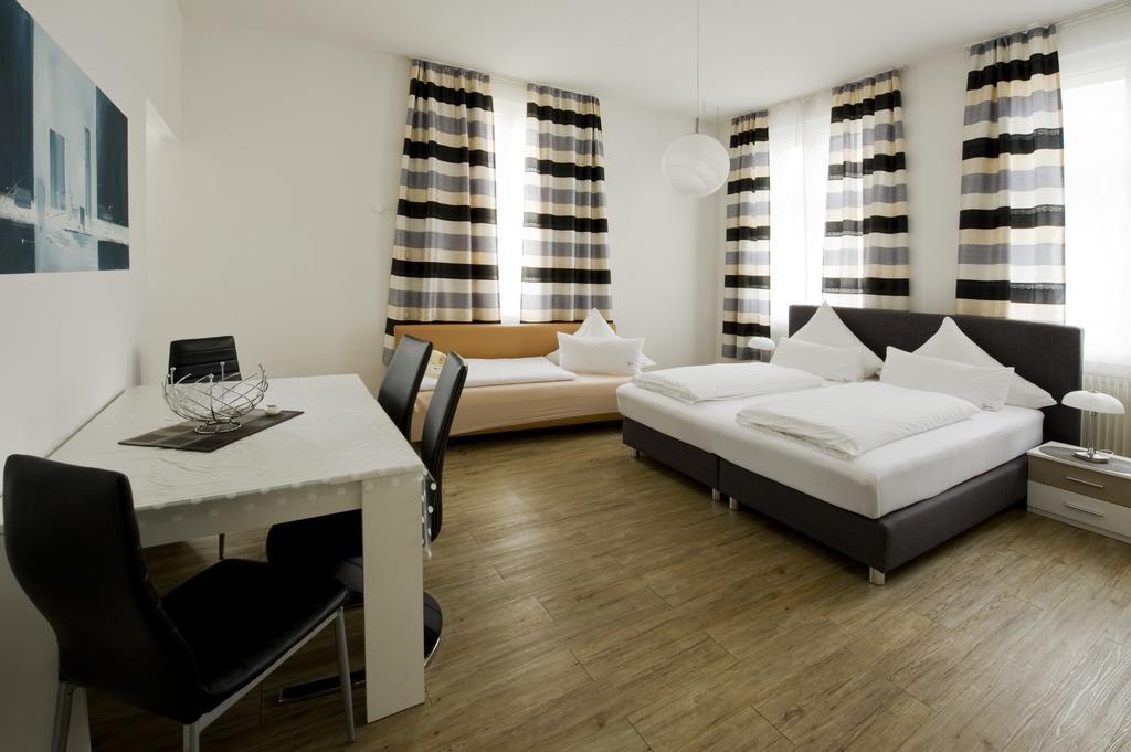 באמברג Monello Apartments - Charmanter Altbau מראה חיצוני תמונה